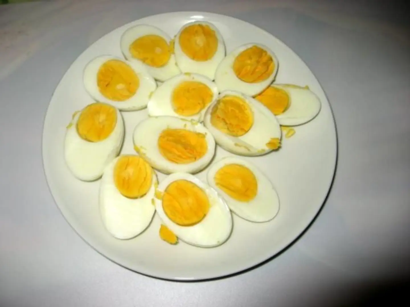 صحن بيض مسلوق - صغير