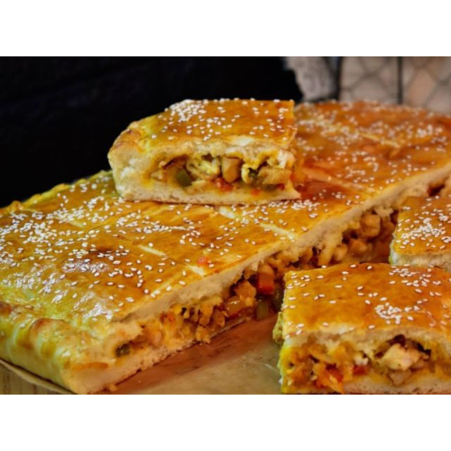 فطيرة بيبروني مع دجاج - صغير
