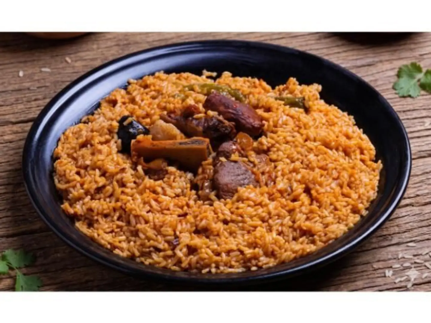 نفر مضغوط حاشي تكتكة - رز أحمر