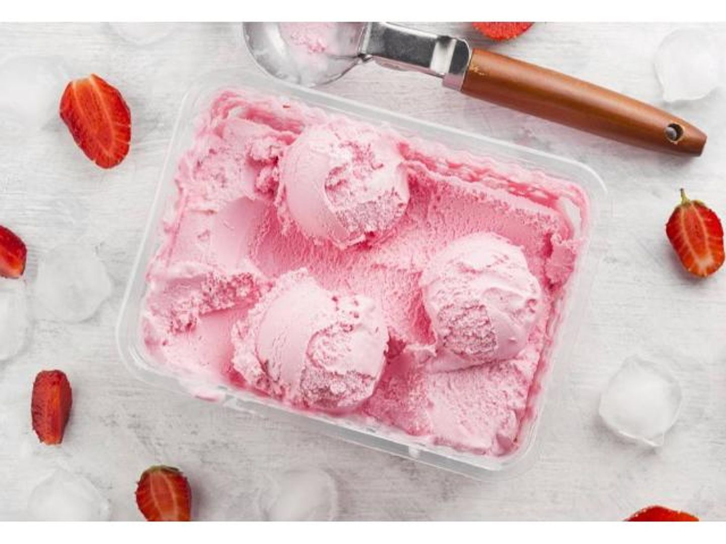 Strawberry Cream - Small