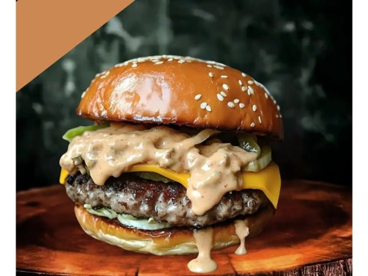 سبيشال لحم - ساندوتش