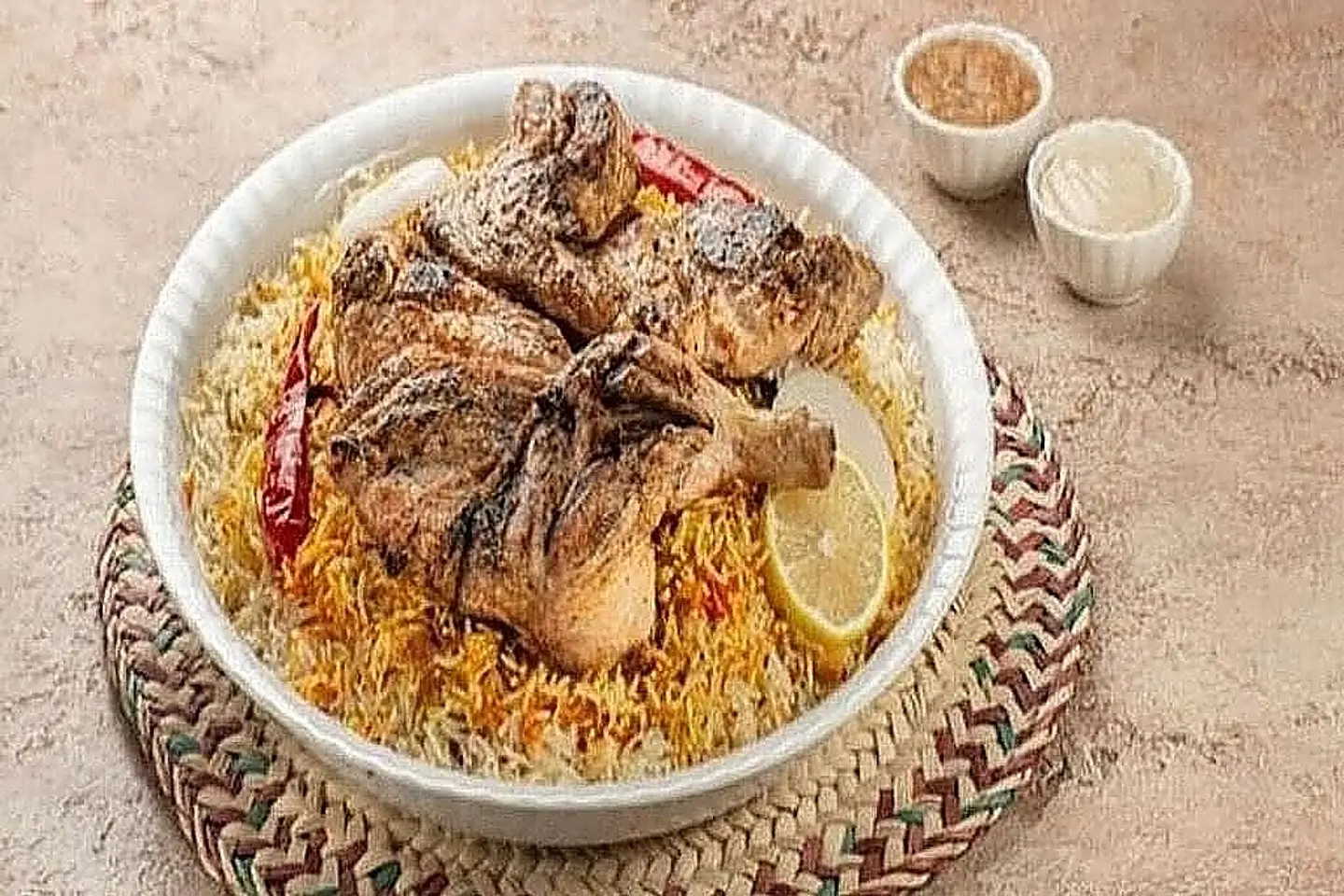 دجاج مظبي مع أرز - نصف حبة دجاج