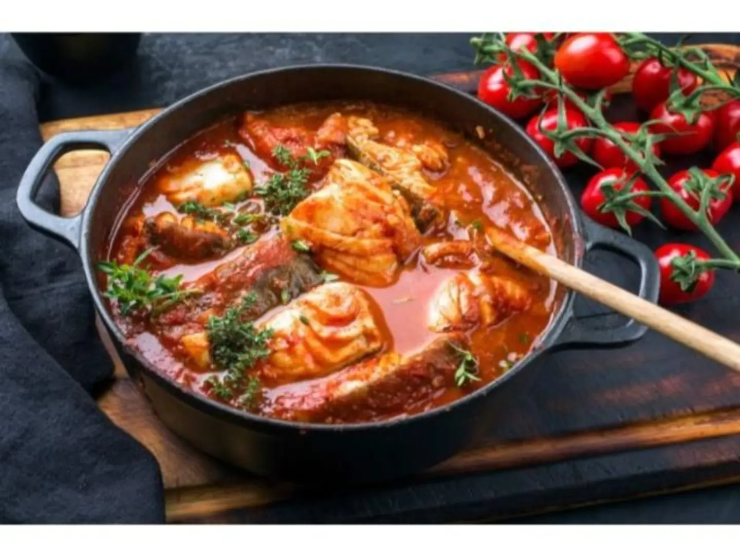 طاجن مشكل سوبيا وروبيان - صوص احمر