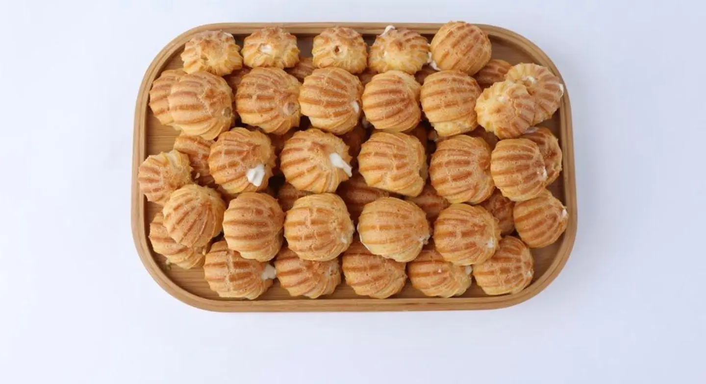 بلح مشوي بالقشطة - علبة صغيرة