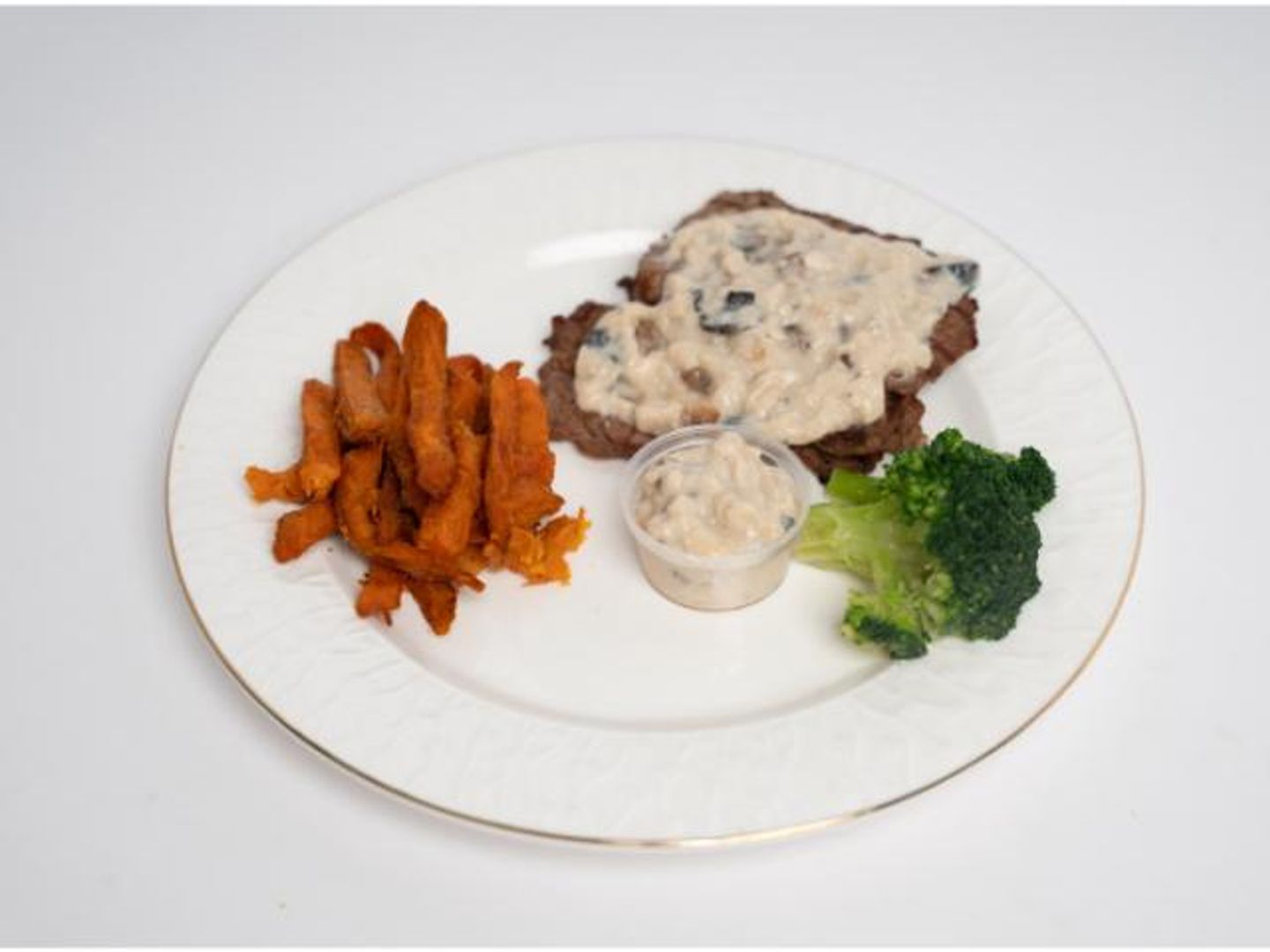 Beef Steak With Mushroom Sauce - 150 Grams