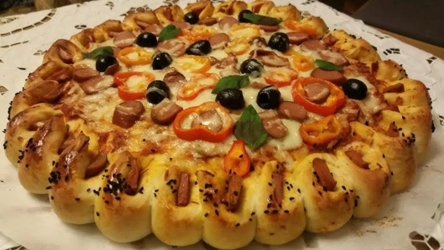 Hpt Dog Pizza - Small