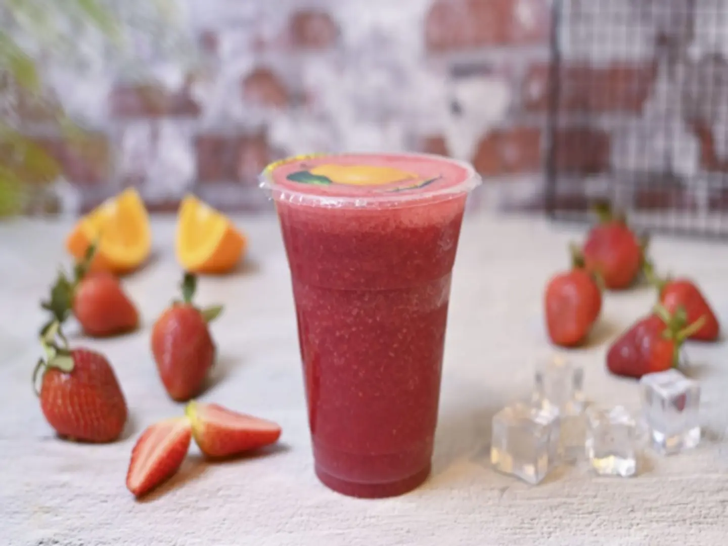 Strawberry Juice - Middle