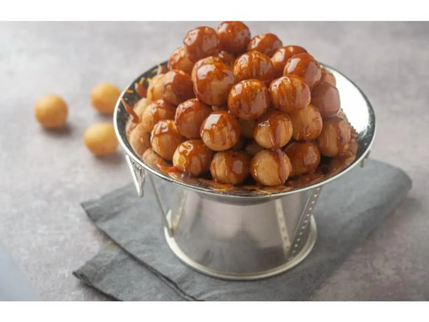 لقيمات توفي - صغير