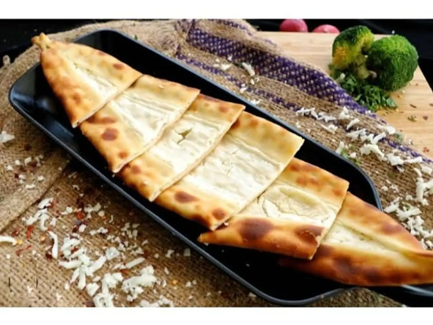 معجنات جبن سائل - صغير