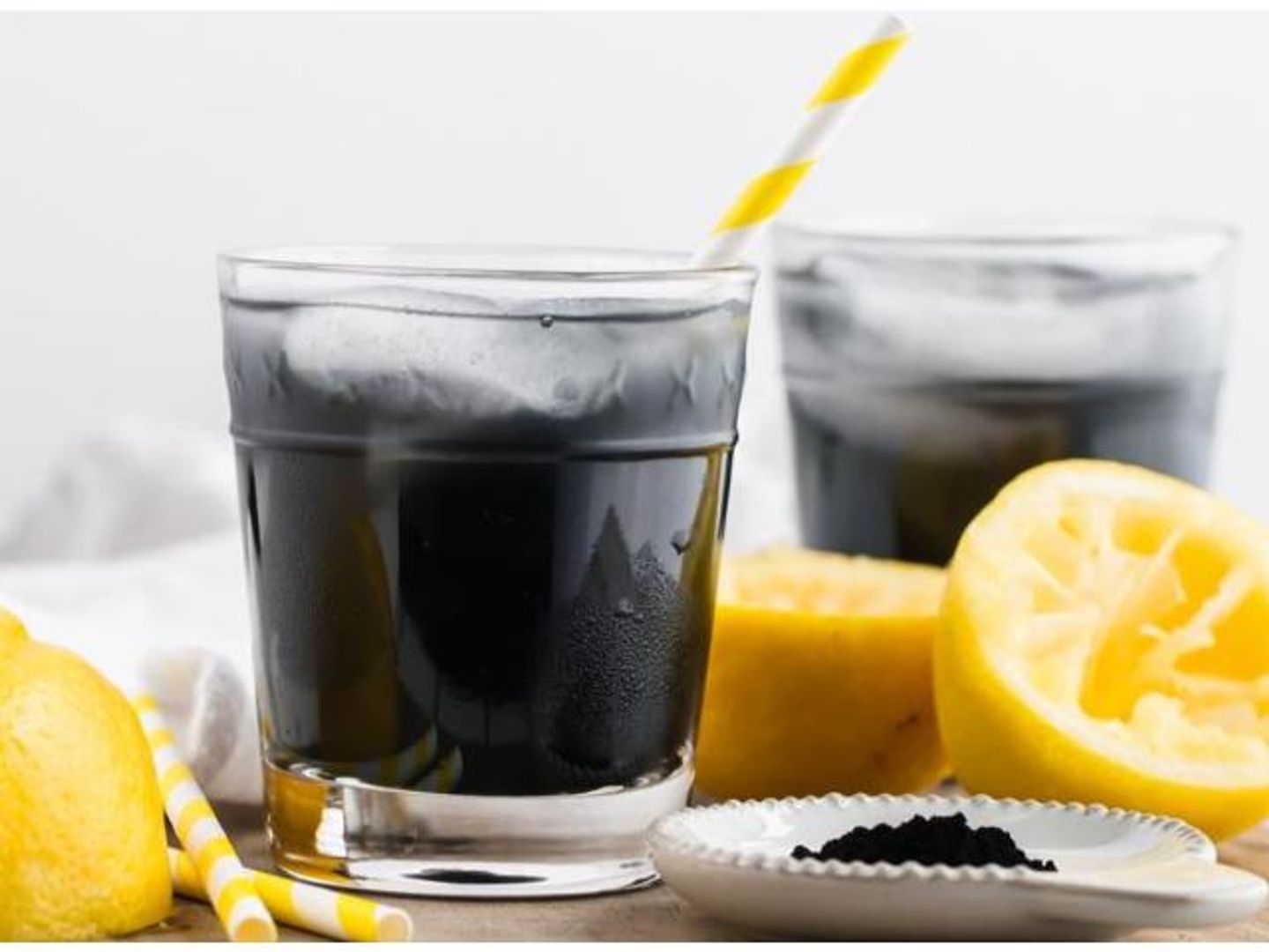 Charcoal Juice - Medium