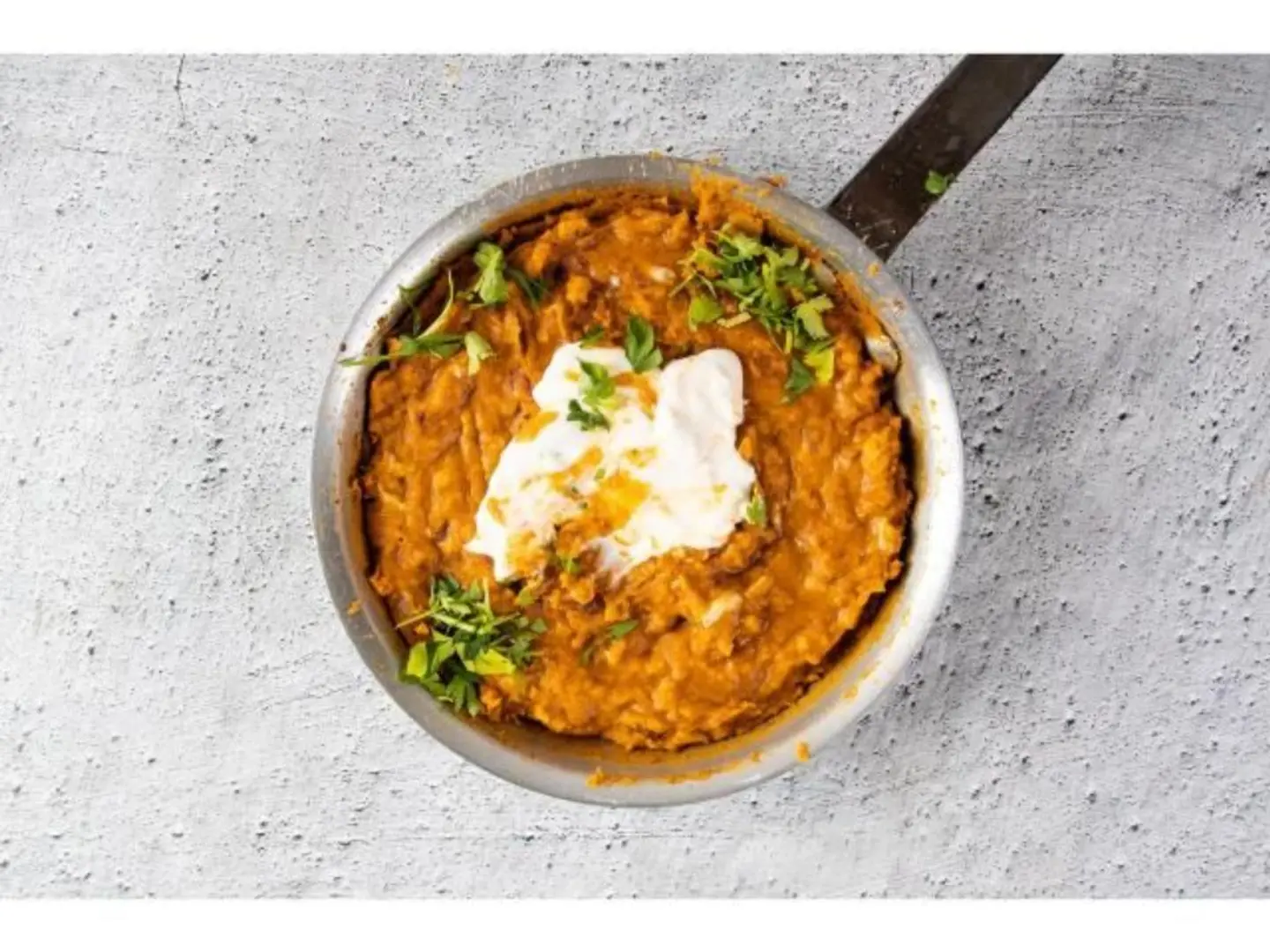 عدس مخصوص جبن مالح - وسط