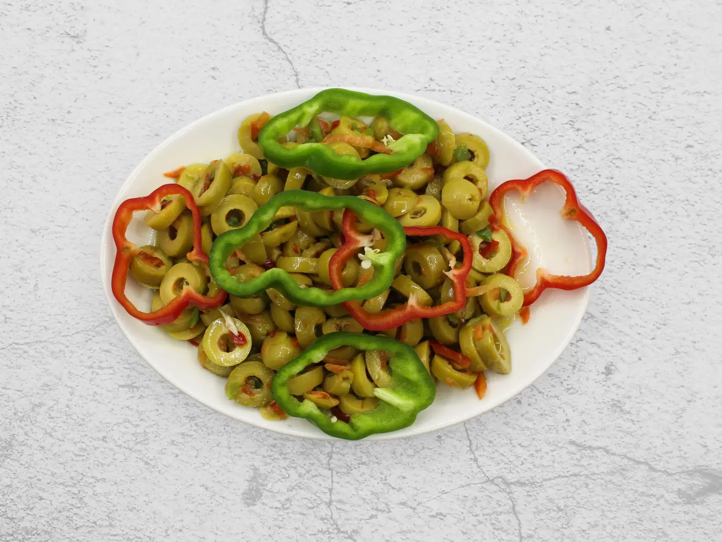 سلطة زيتون - صغير