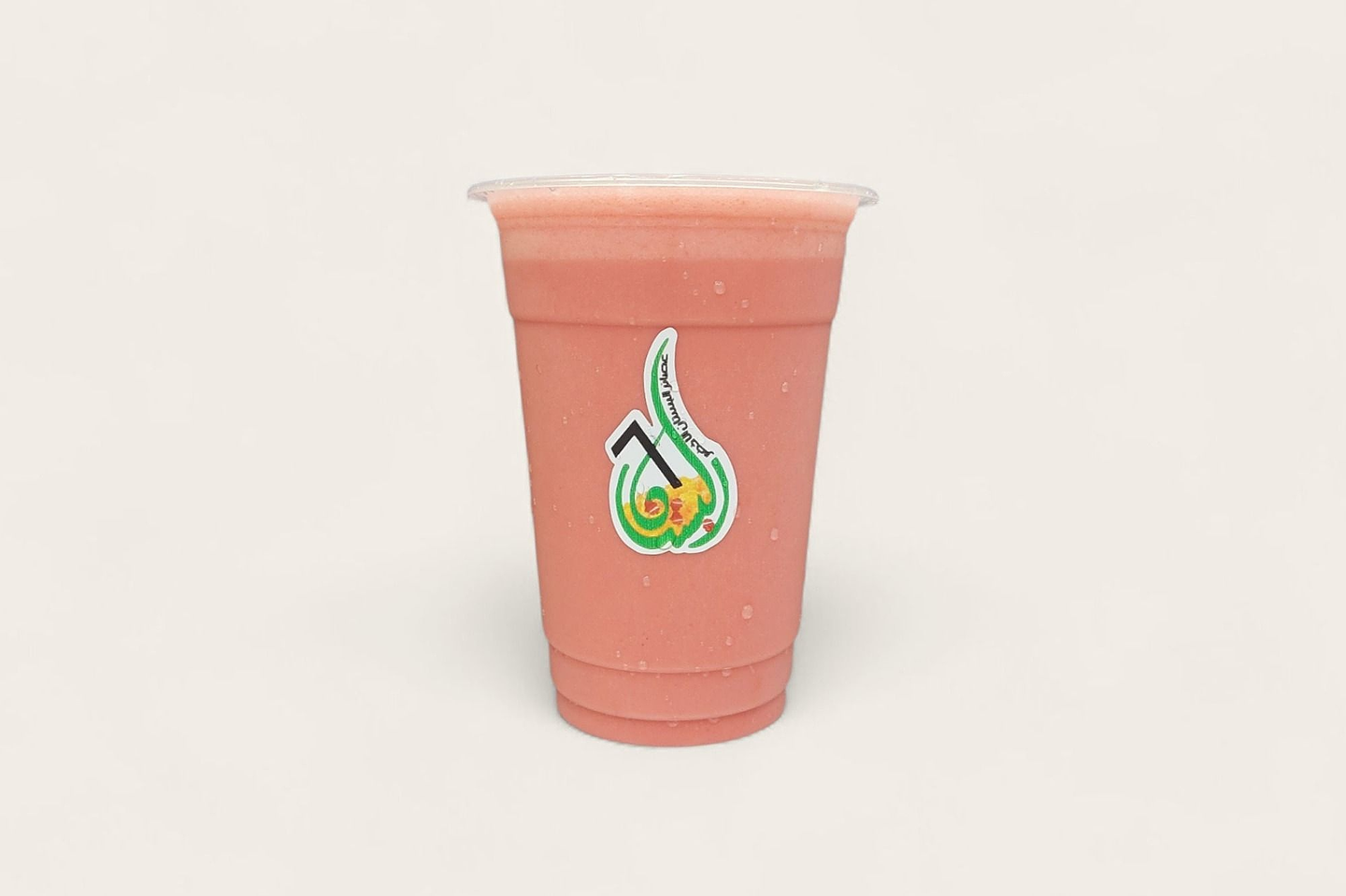 Strawberry Juice With Milk - Medium