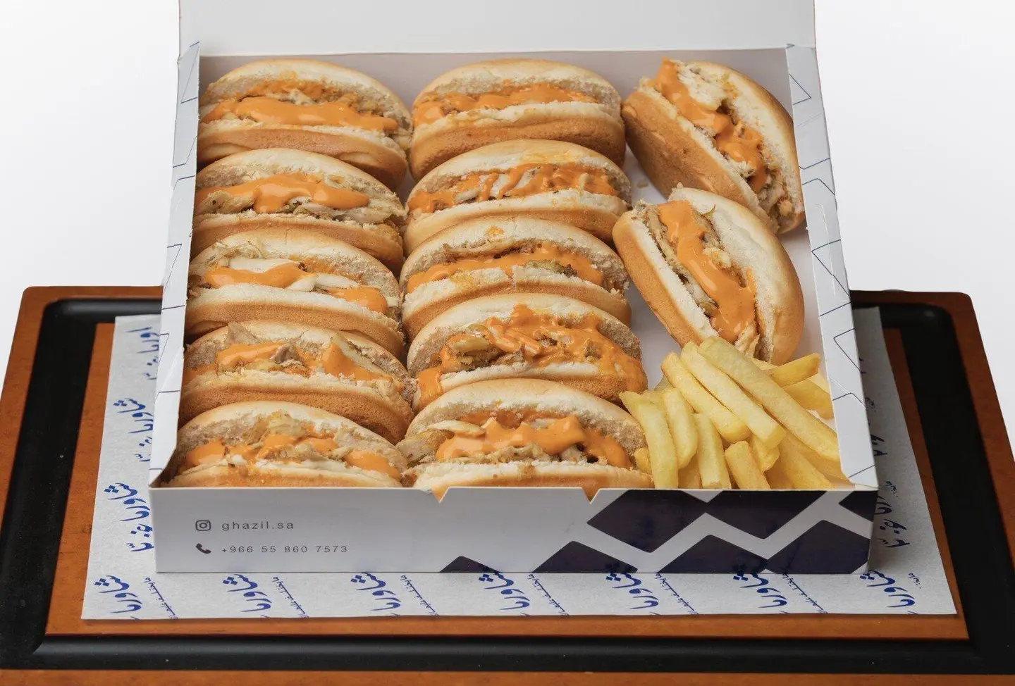 بوكس غزيل 12 قطع - لحم