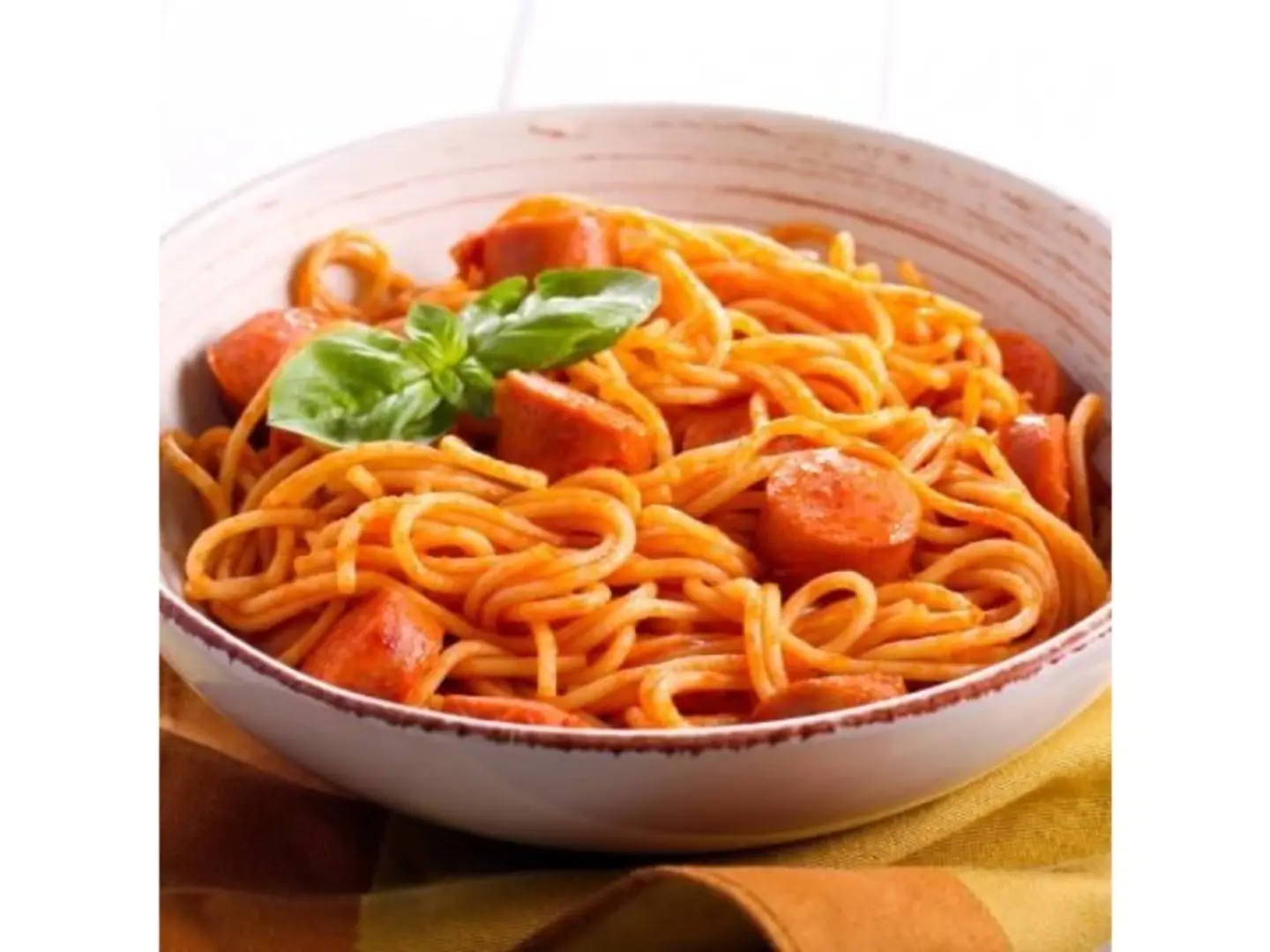 معكرونة سجق - وسط