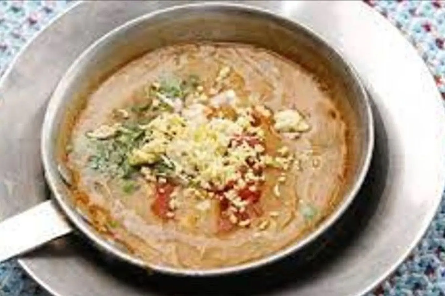 عدس مشكل - وسط