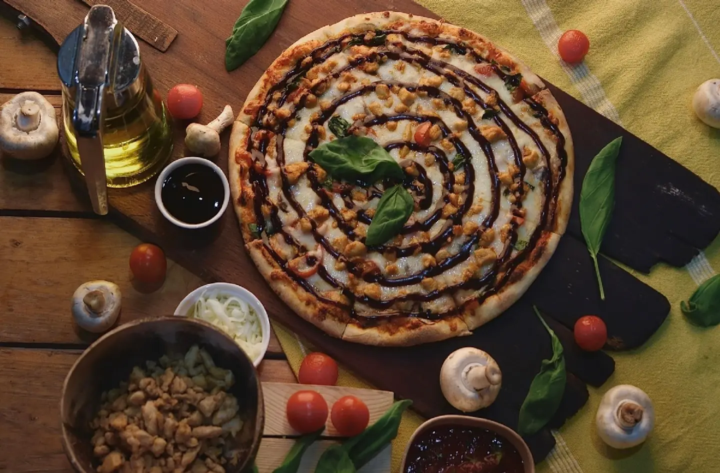 Bbq Pizza - Medium