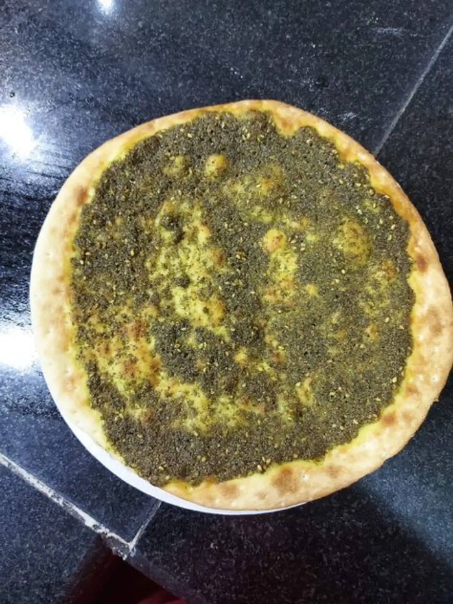 بيتزا شامية بالزعتر - صغير