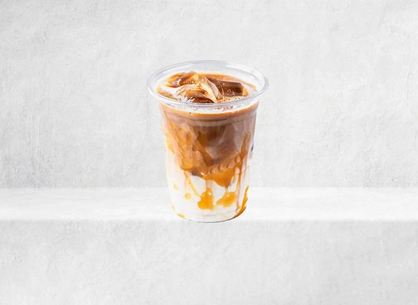 Iced Caramel Macchiato - Small