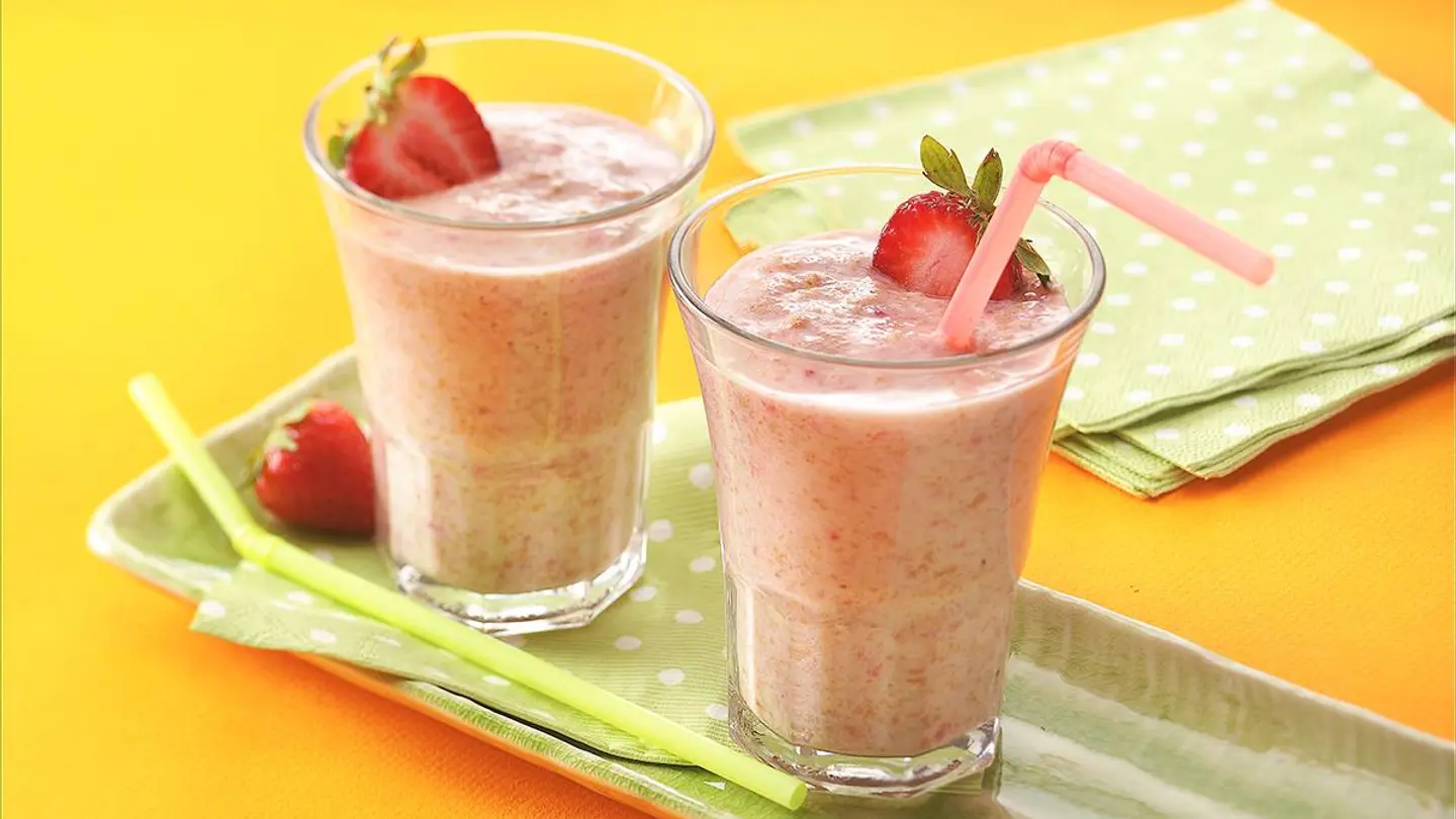 Strawberry With Pineapple - Galone Litter And Half