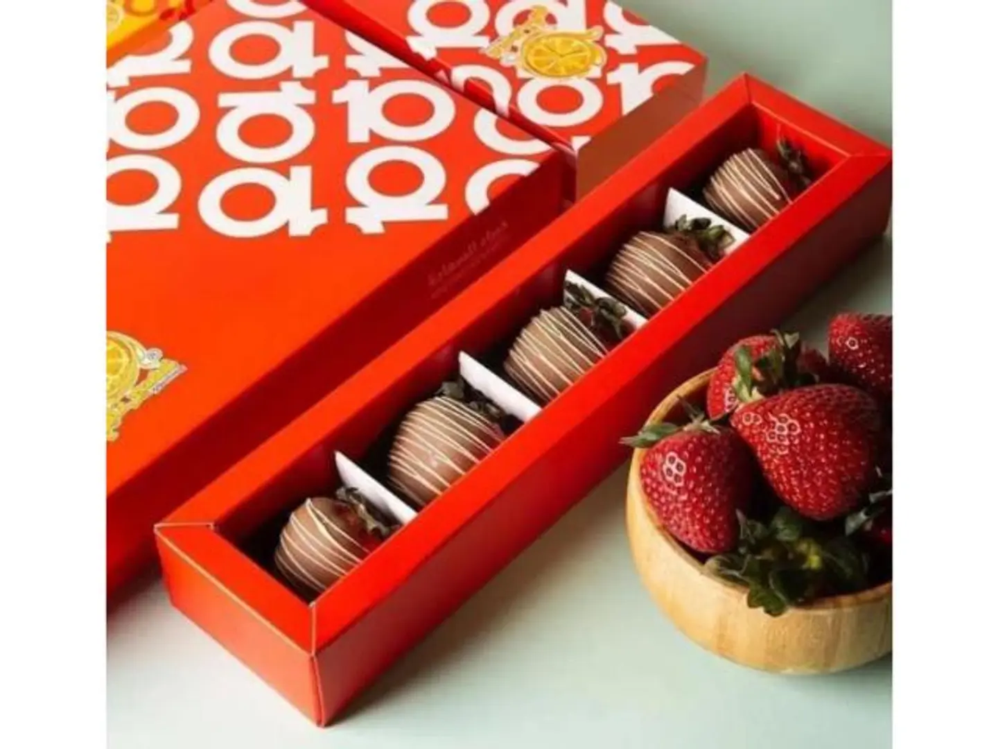 بوكس فراولة شوكلت - 2 حبه