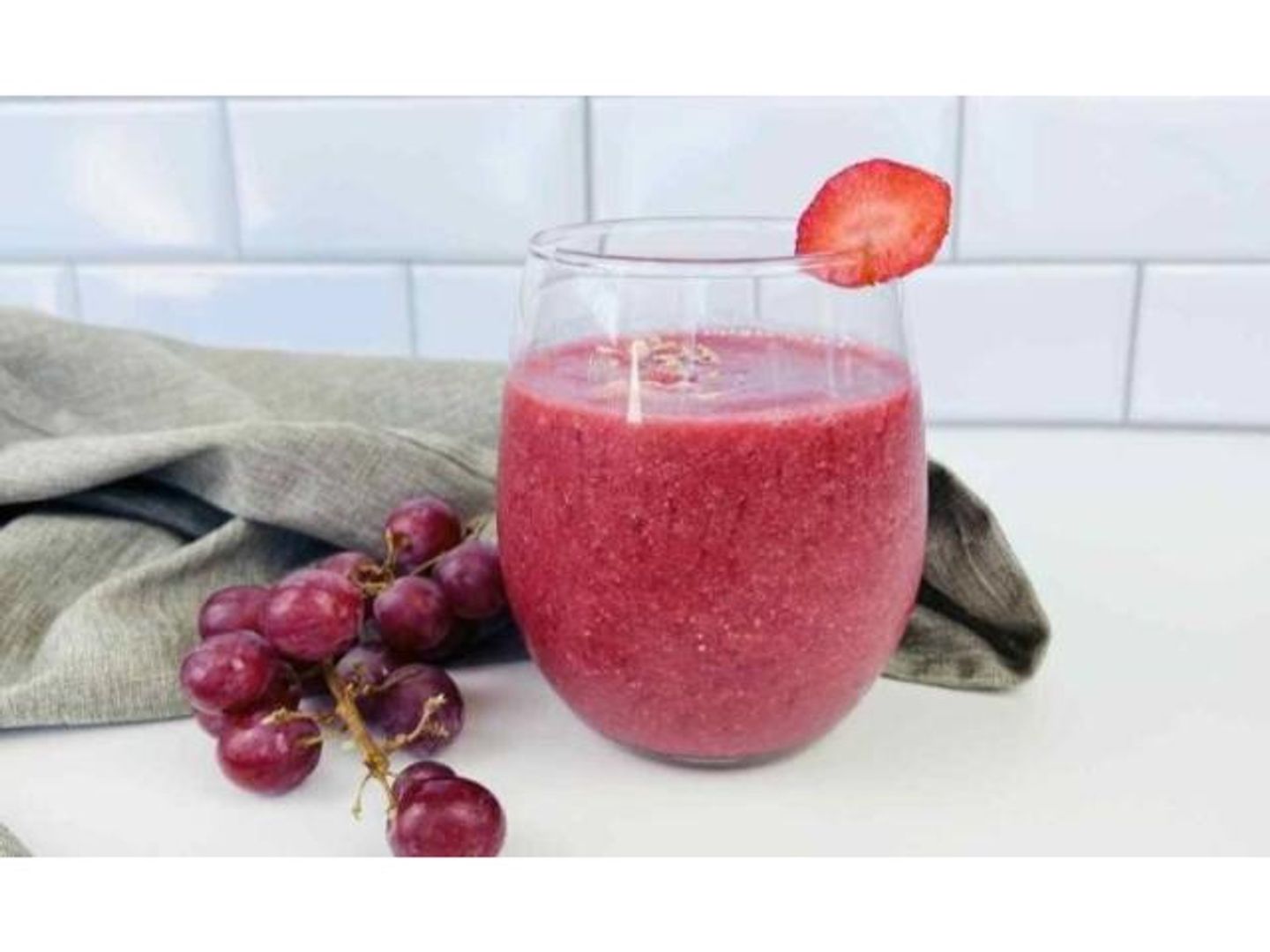 Beet With Grapes And Strawberry - Medium