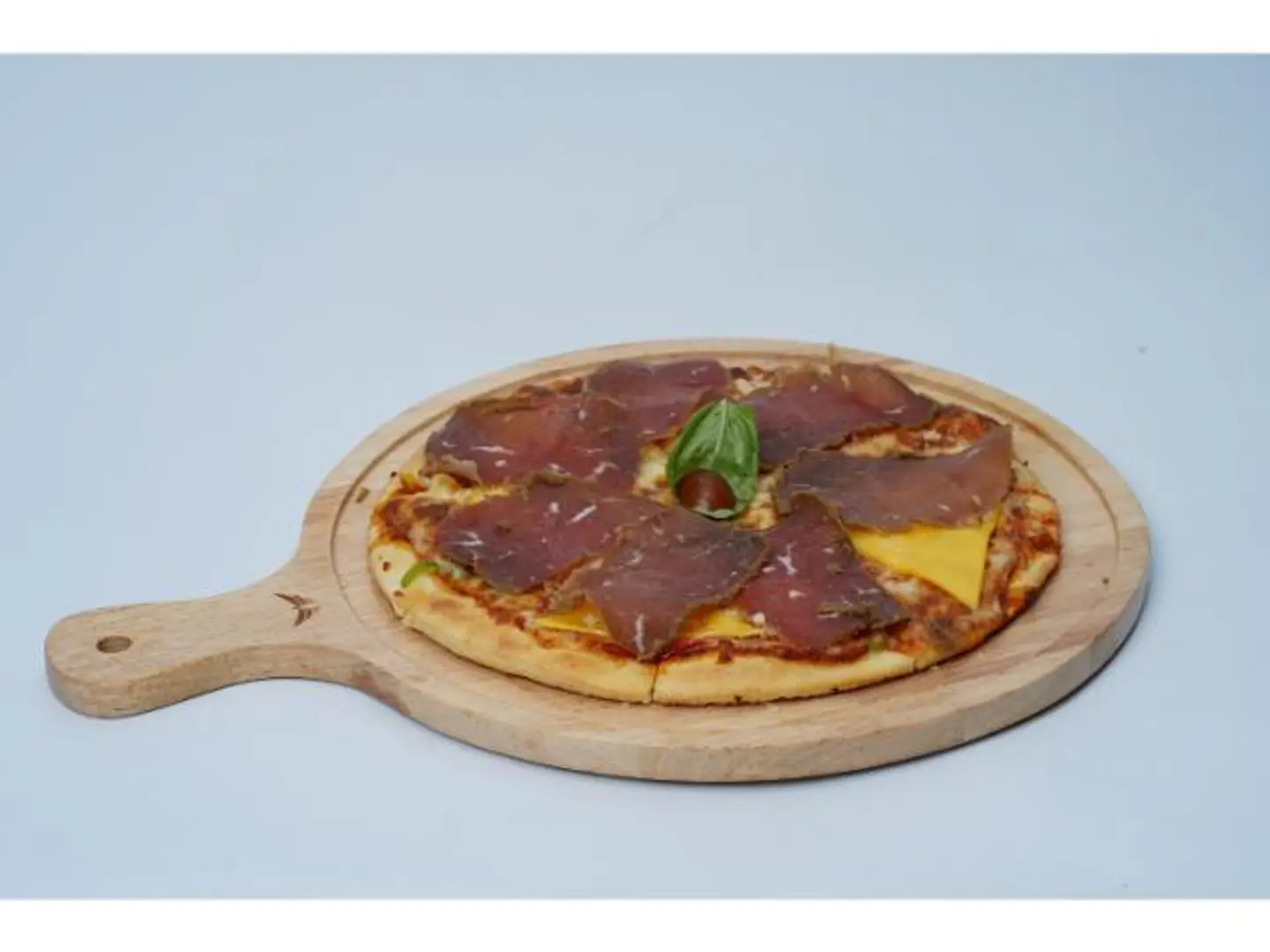 Pastrami Pizza - Medium