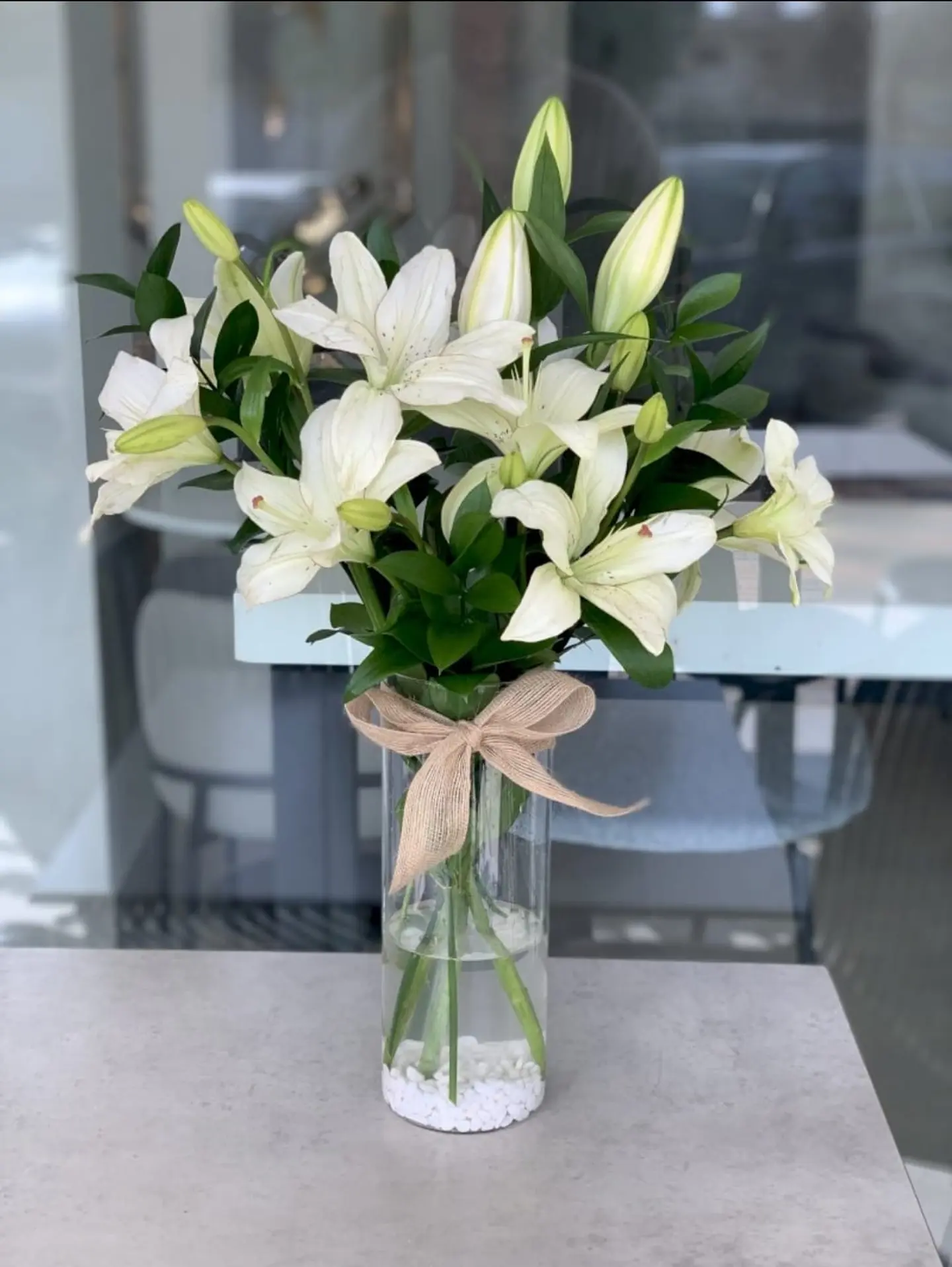 White Vase - Regular