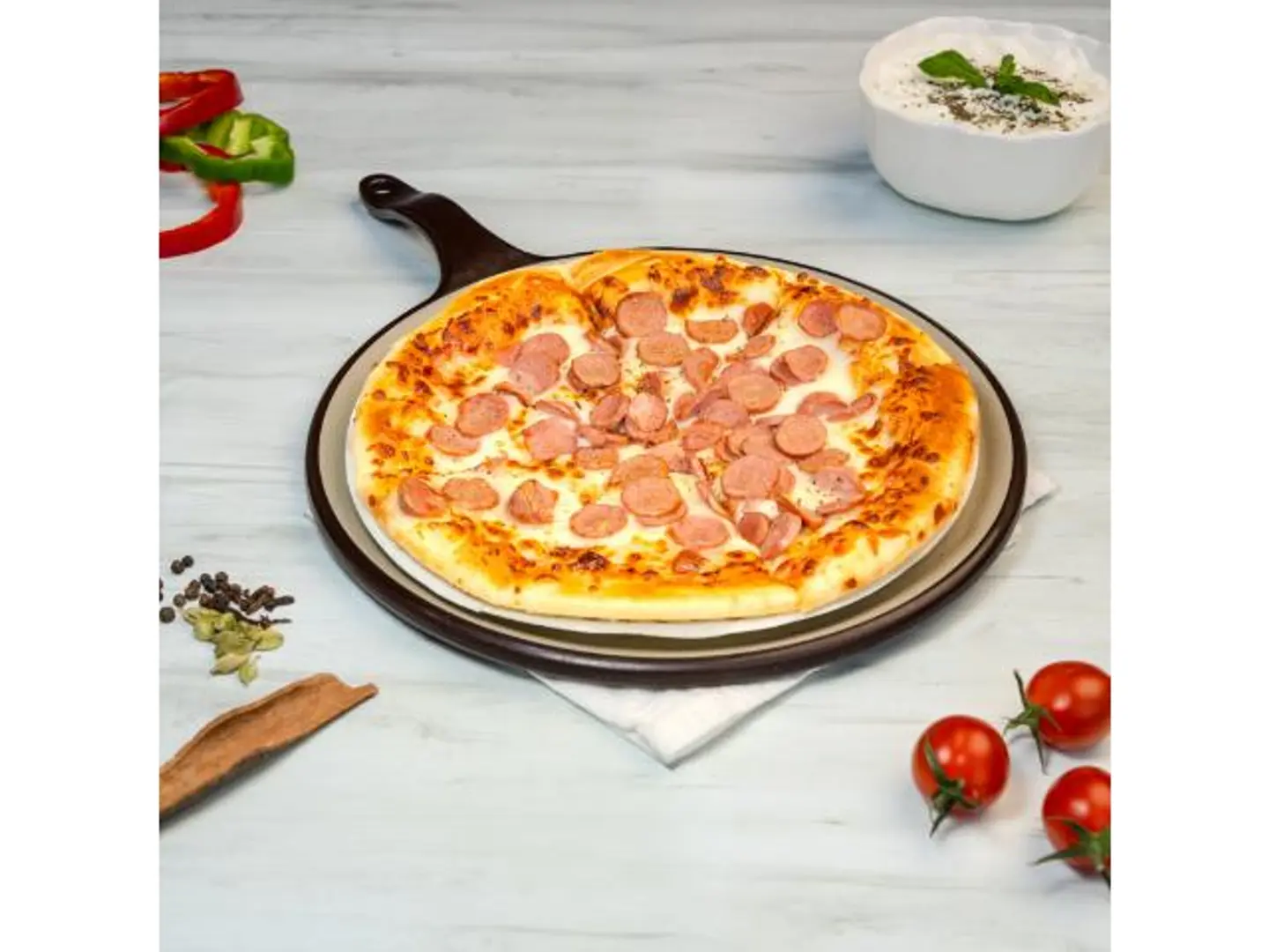 بيتزا نقانق - صغير