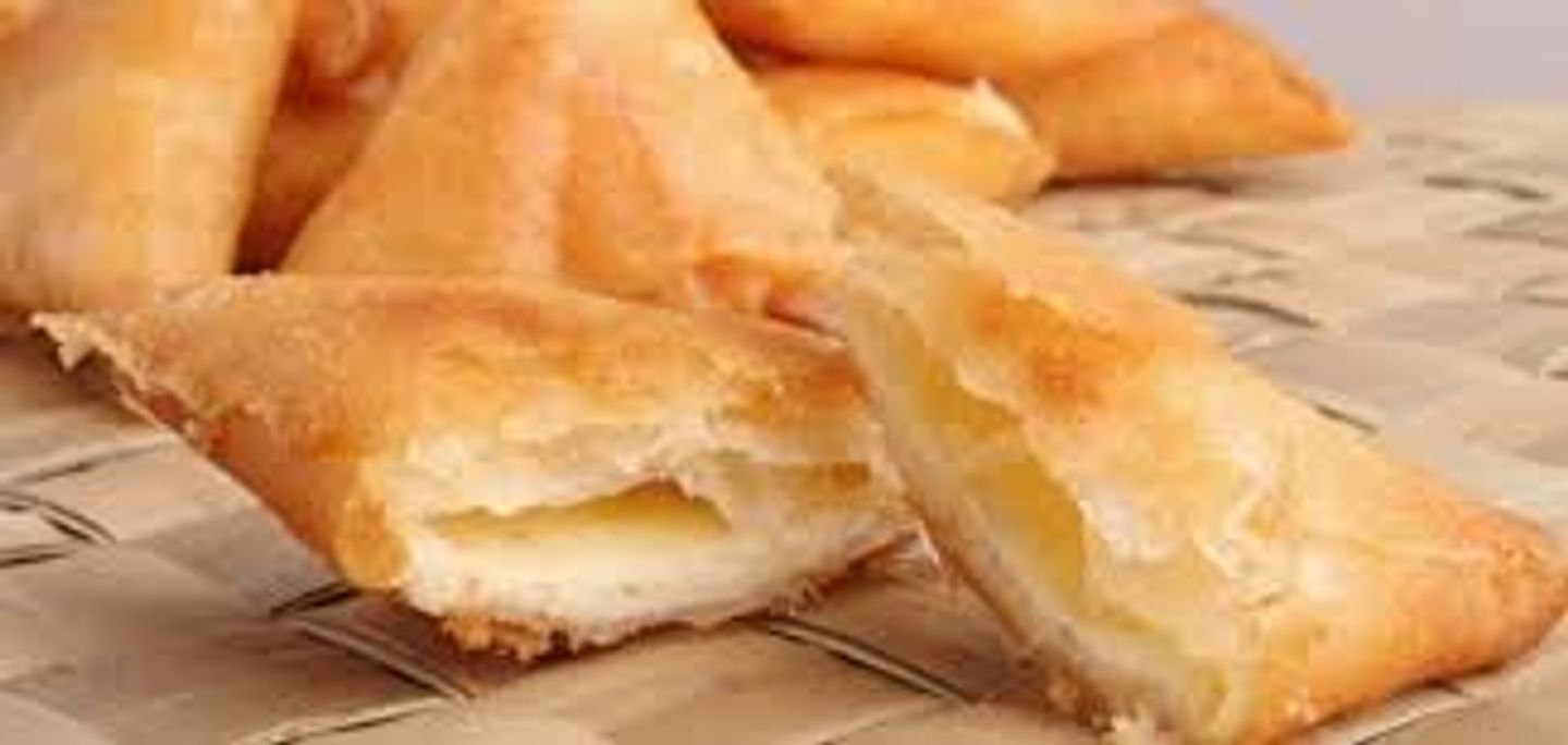 سمبوسة جبن - صغير