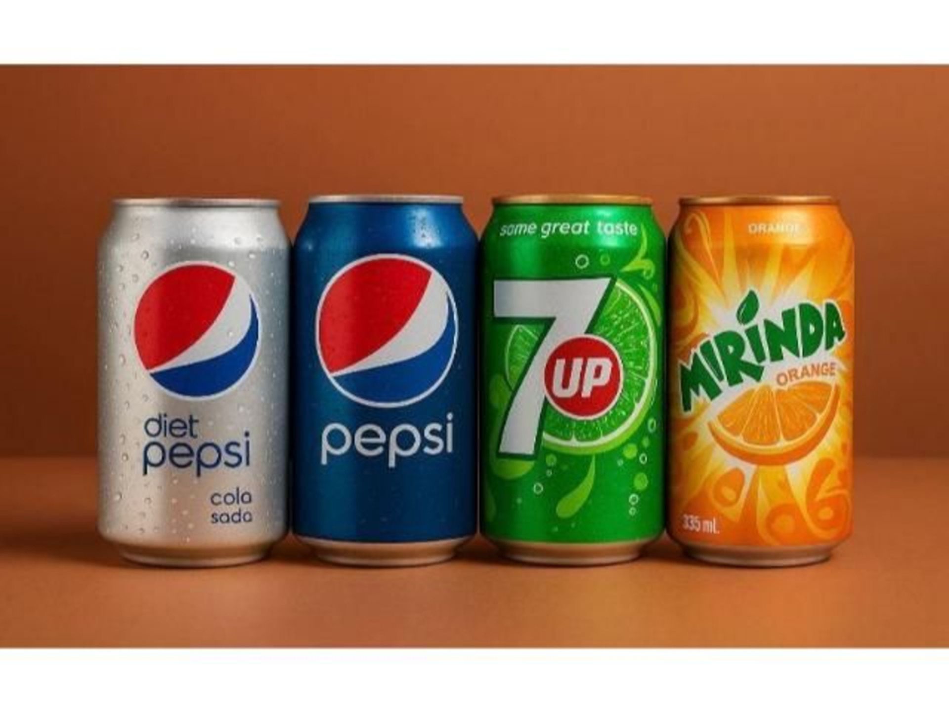 مشروبات غازية عائلية - كولا