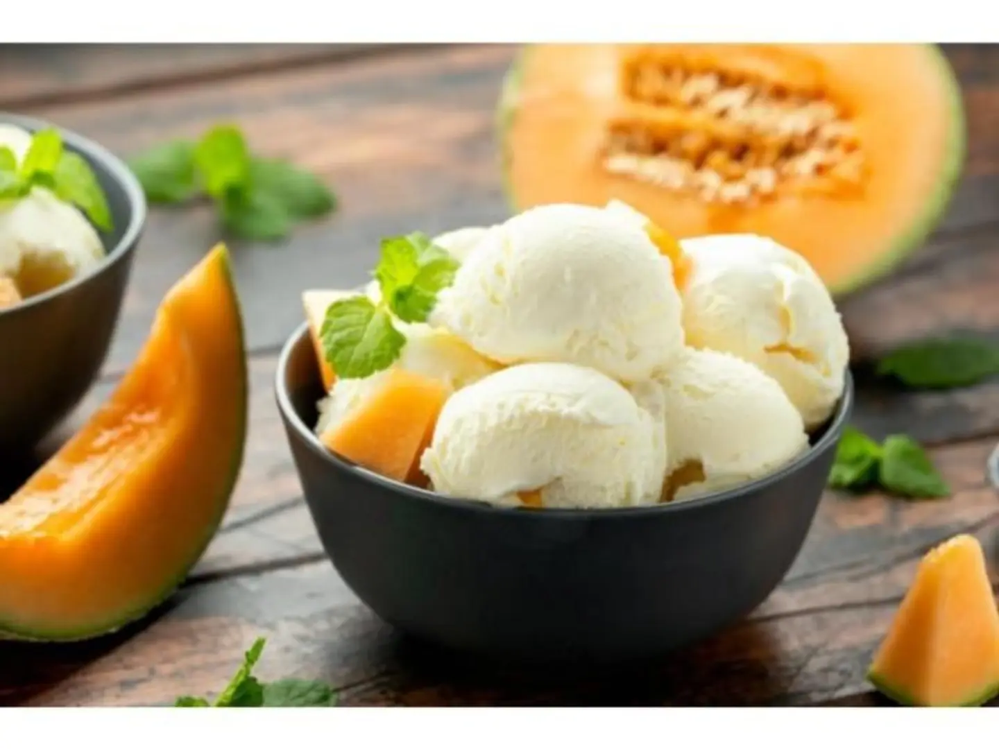 Melon Ice Cream - Middle