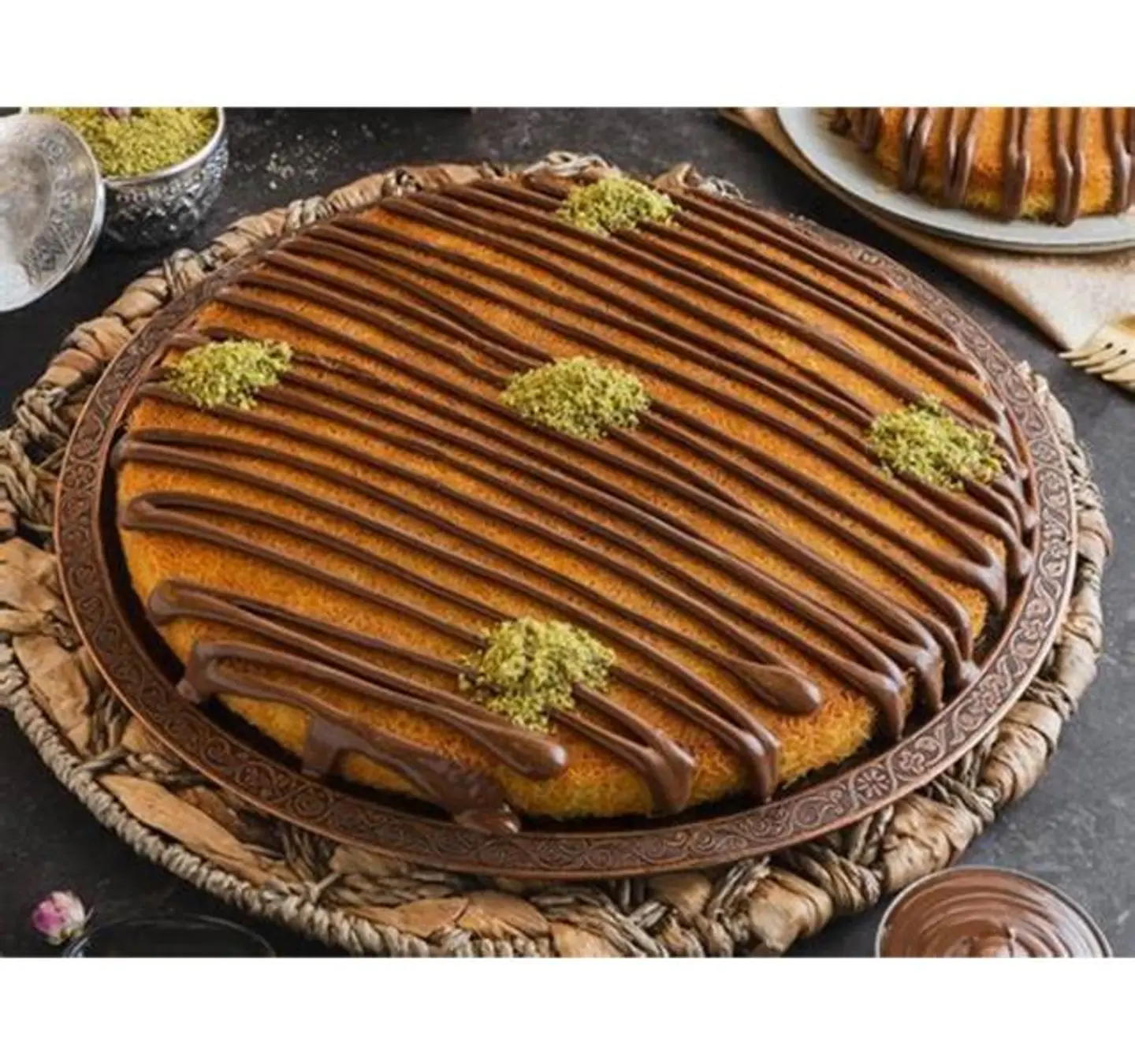 كنافة قشطة سنكرز - صغير