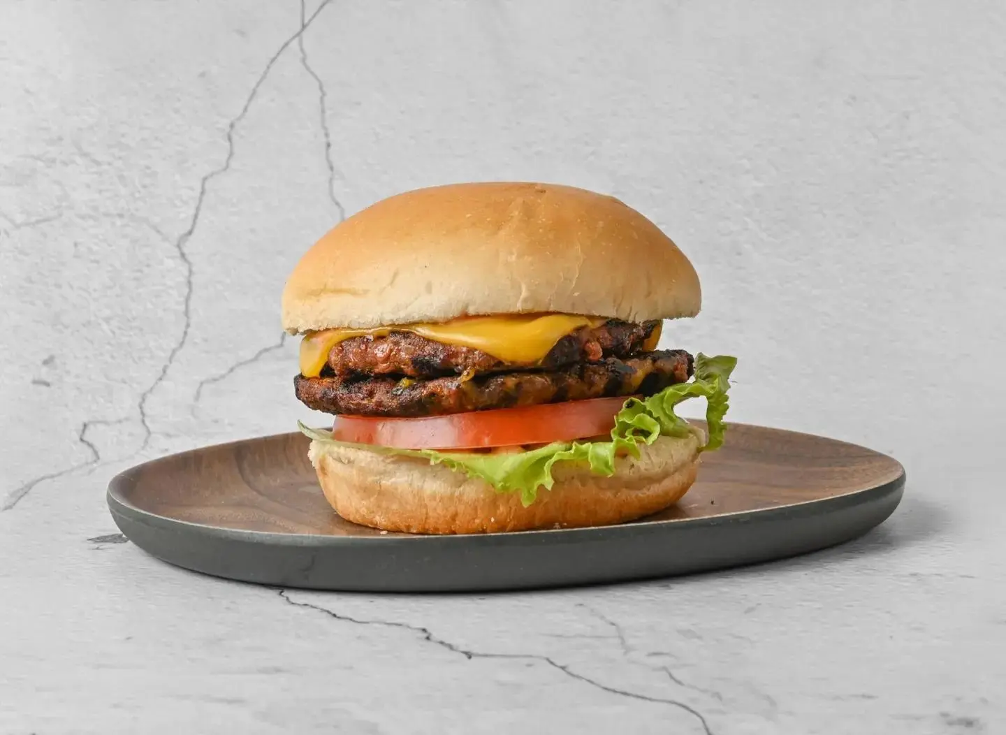 برجر لحم دبل - ساندوتش