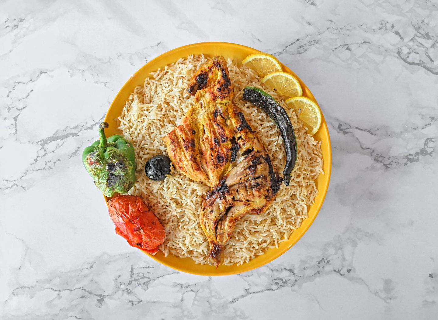 دجاج مشوي على الفحم - نص حبة
