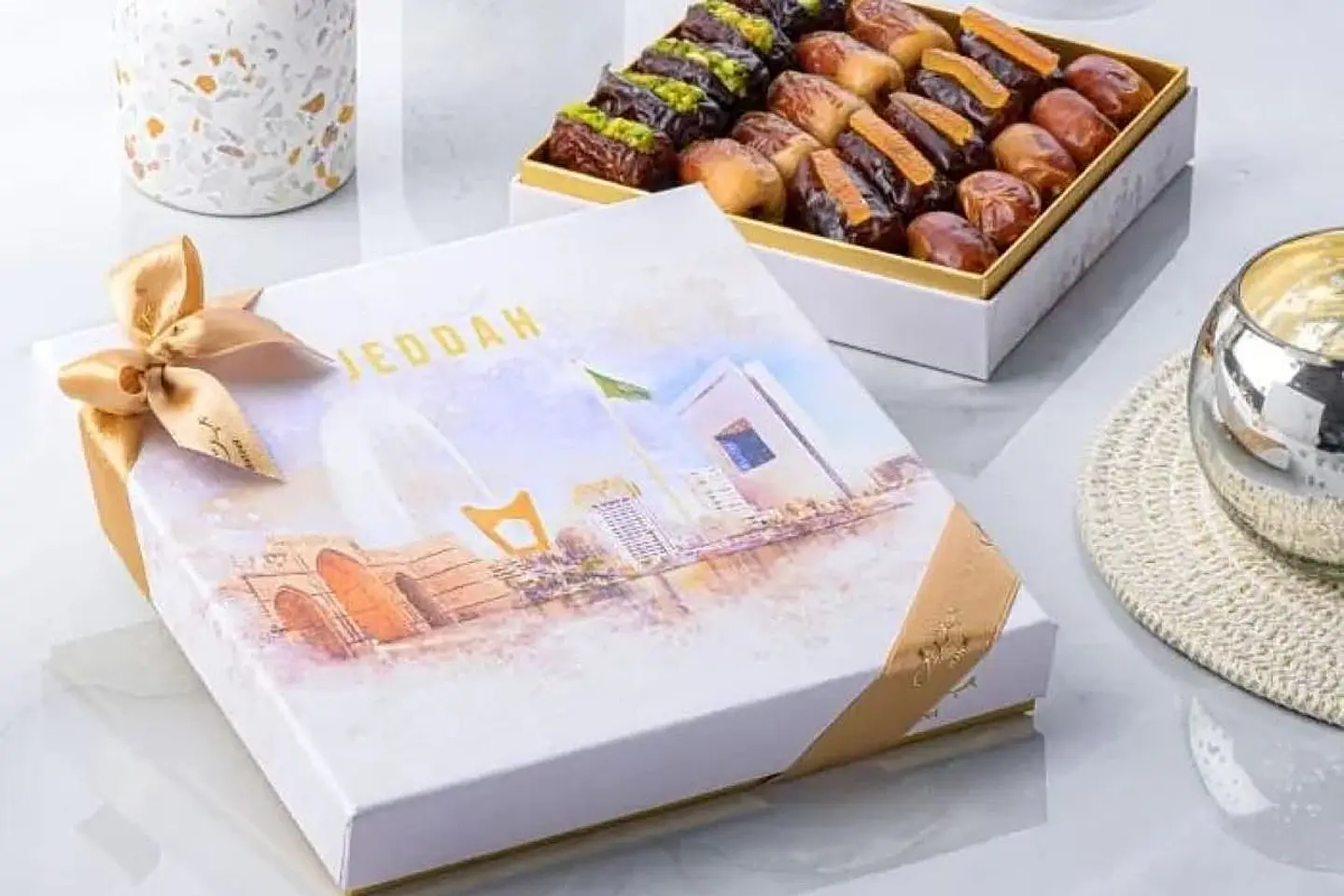 Jeddah Destination Gift Set - Small 330gm