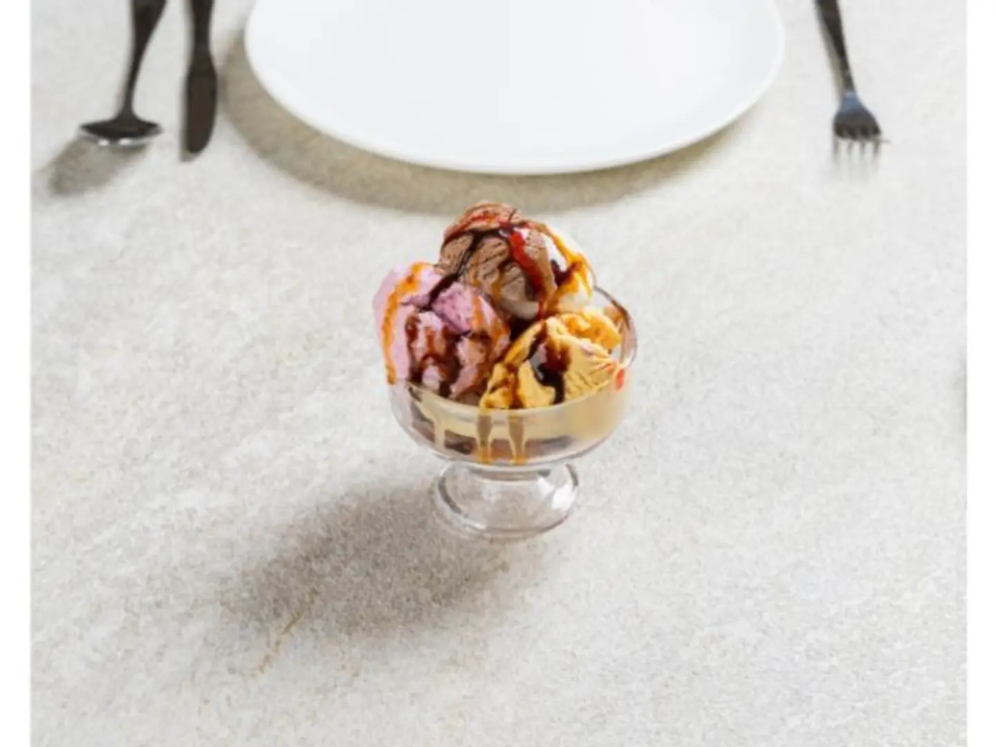 Ice Cream - Medium