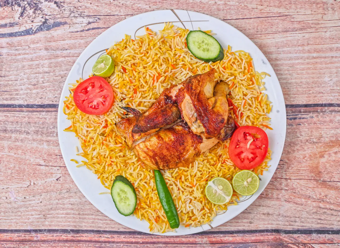 دجاج شواية مع رز مندي - نص حبة دجاج