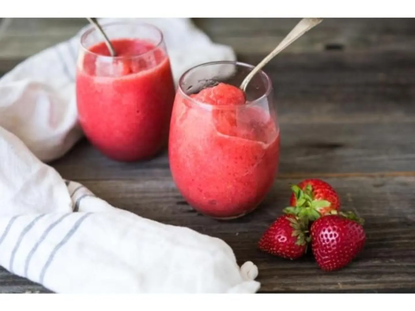 Strawberry Slush - Small