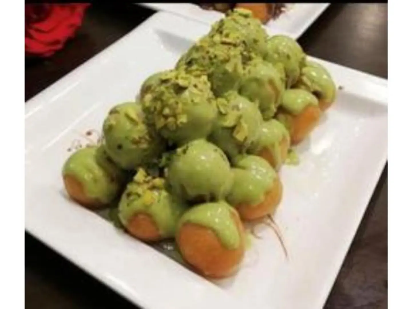 Luqaimat With Pistachio - S