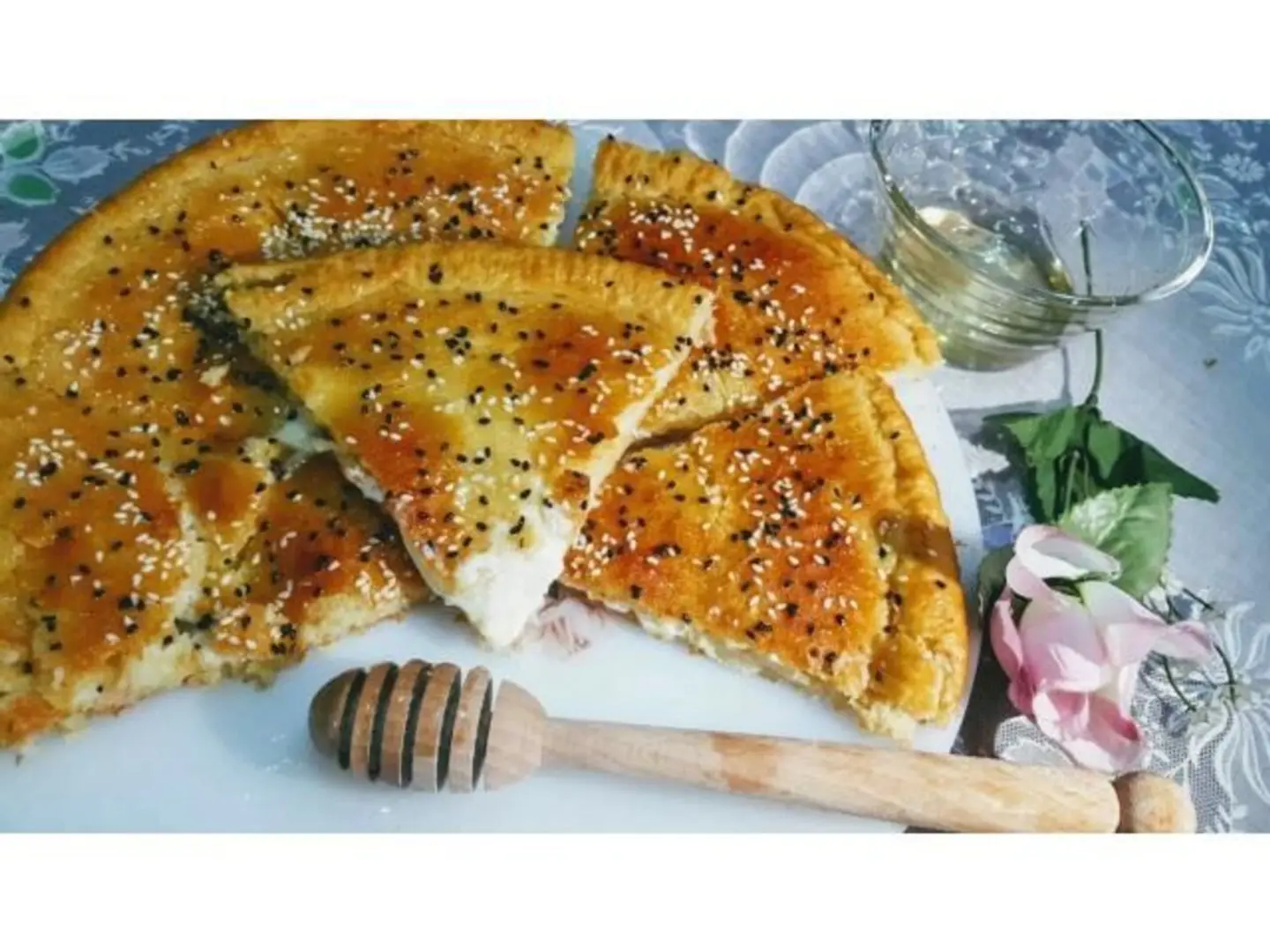 قشطة مع عسل - صغير