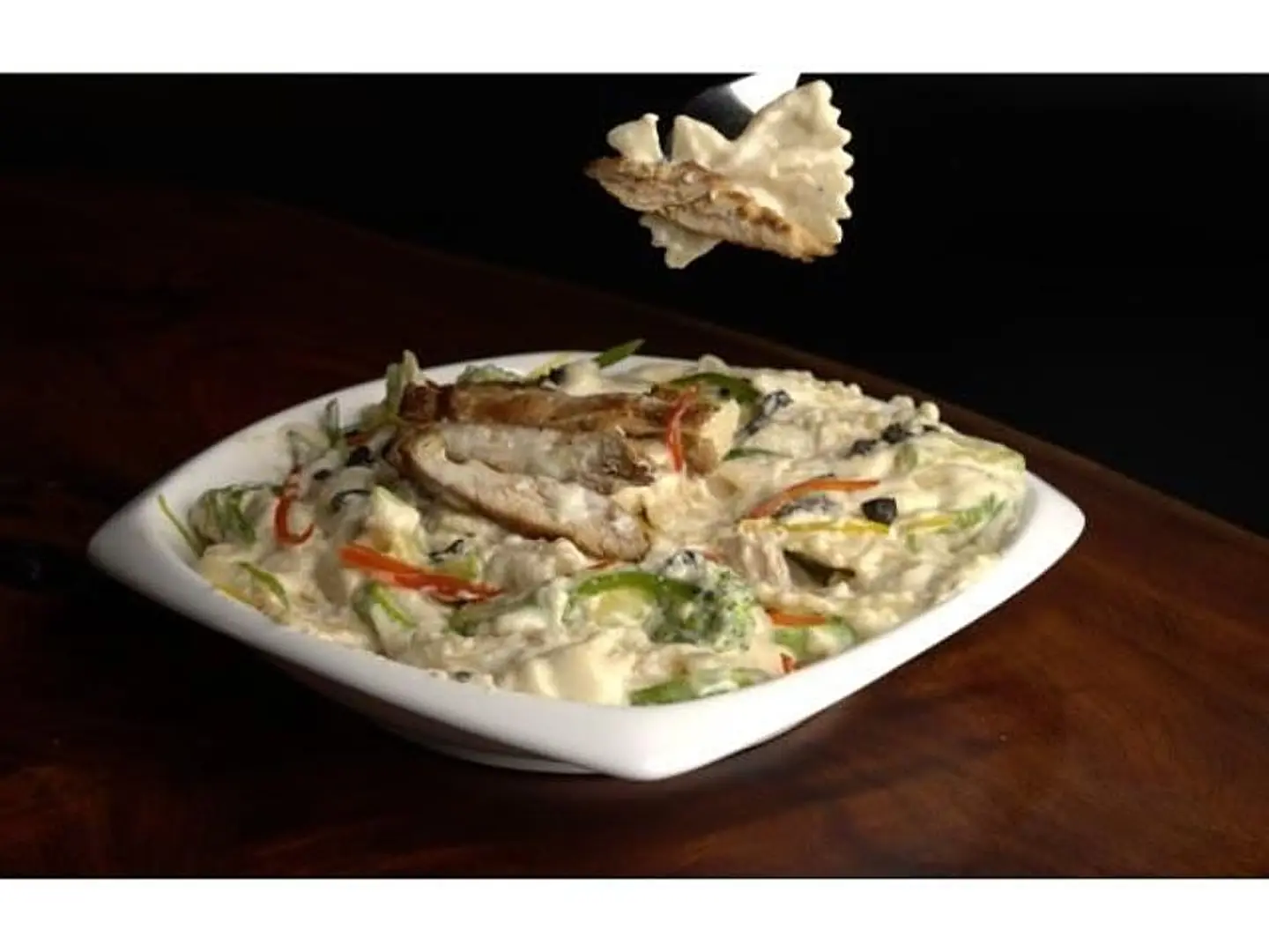 Chicken Pasta - White Sauce