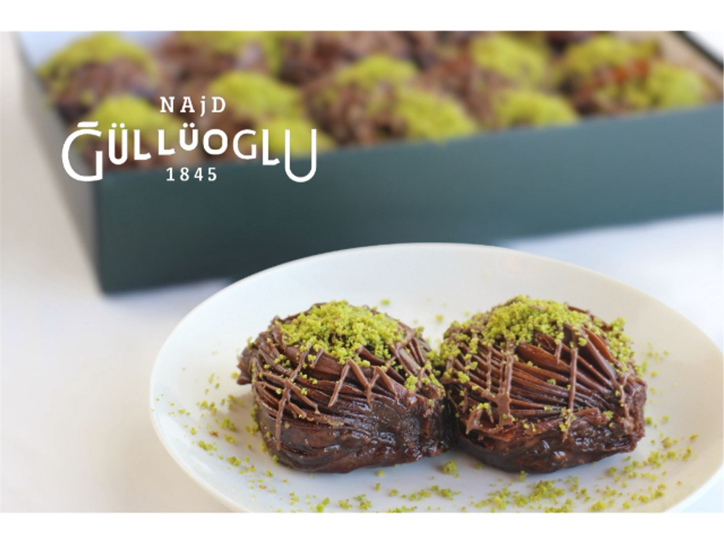 Alsudfa Baklava With Chocolate - 1/4 Kg