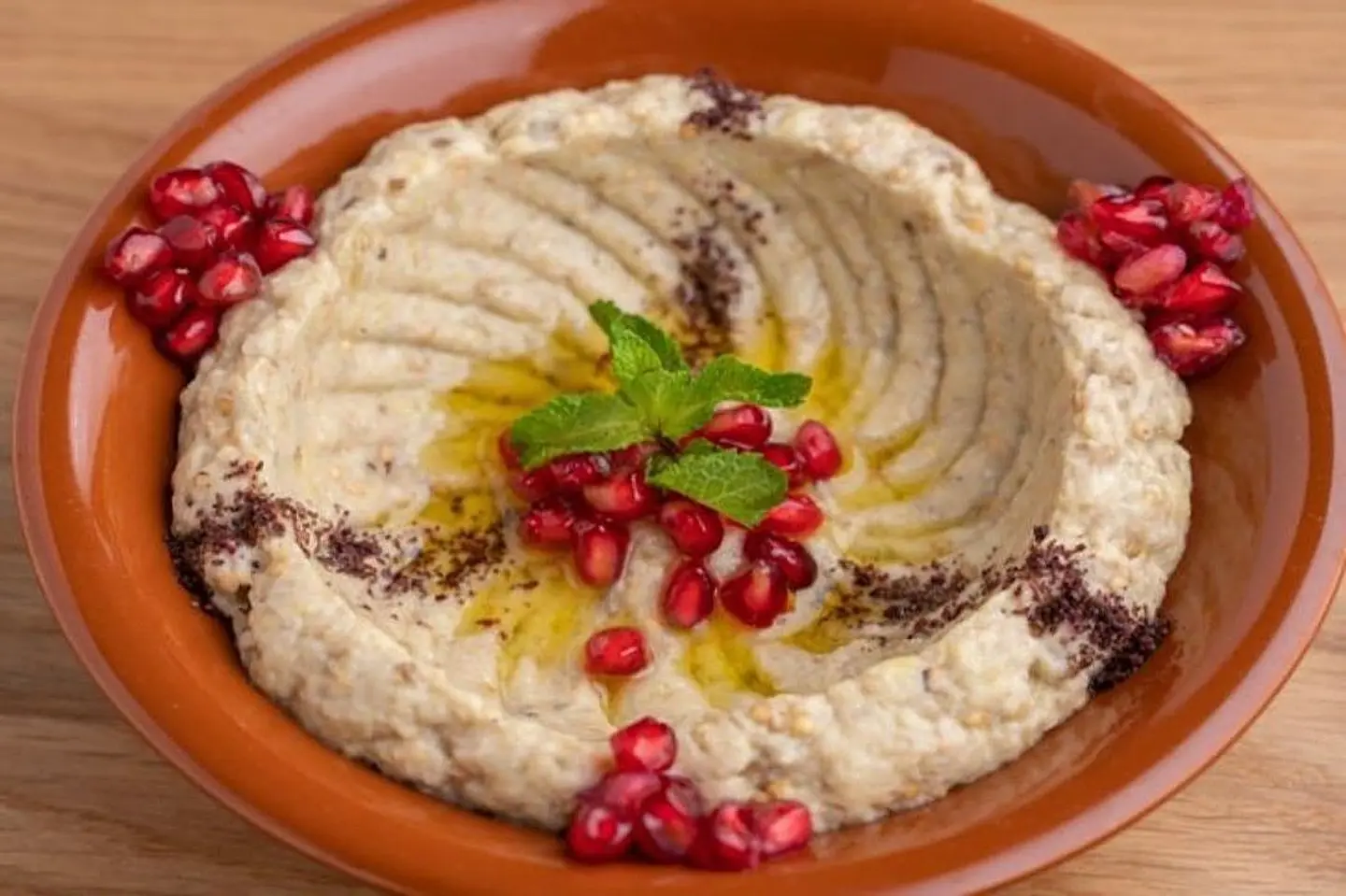 متبل بذنجان بالطحينه - كبير