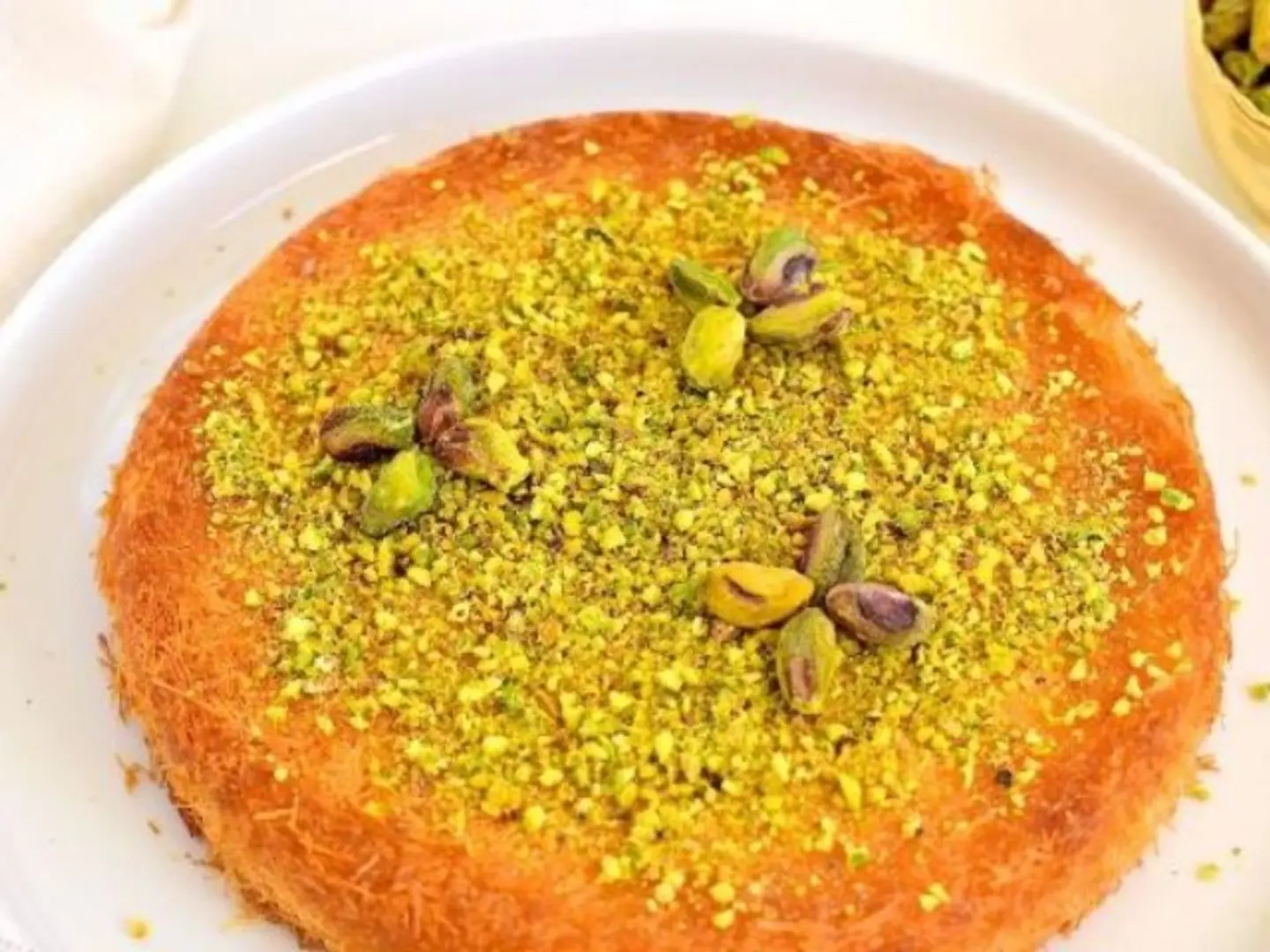 كنافه بالقشطه - بوكس كبير كنافه بالنوتيلا