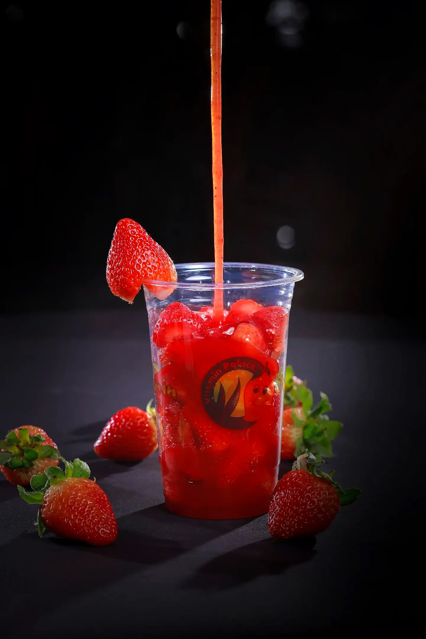 Strawberry Juice + Pieces - Medium
