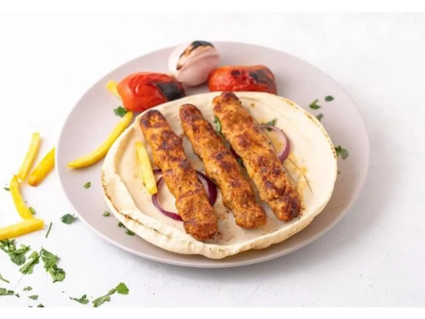 صحن كباب دجاج عادي - 3 أسياخ