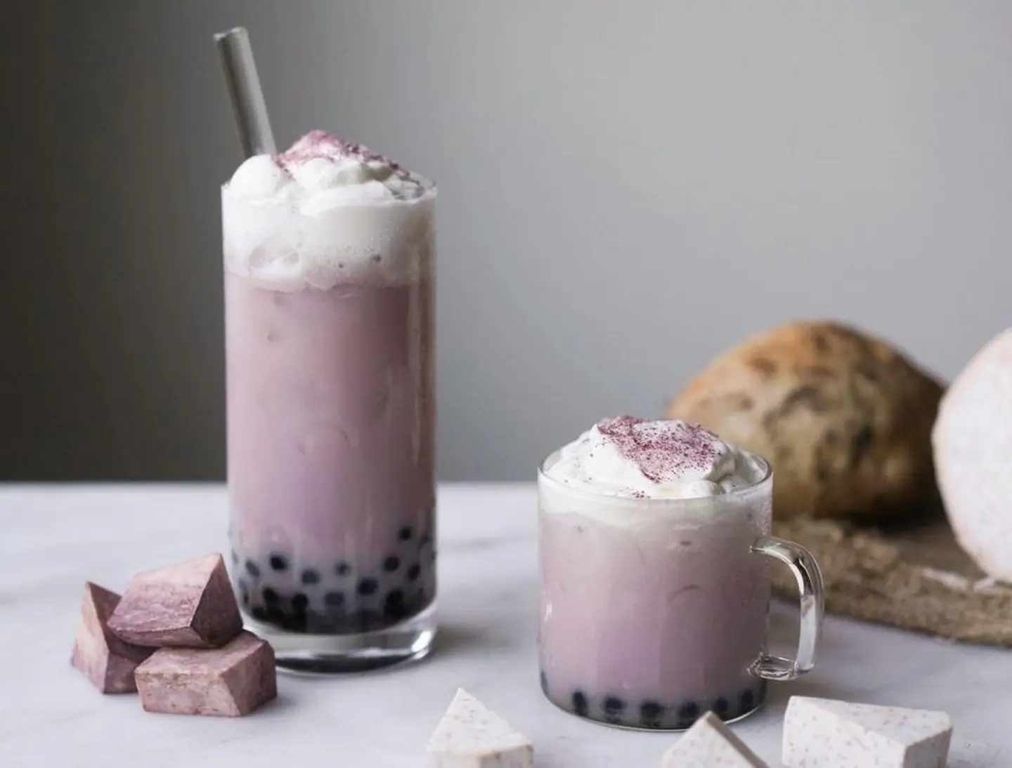 شاي حليب التارو الخفيف - متوسط