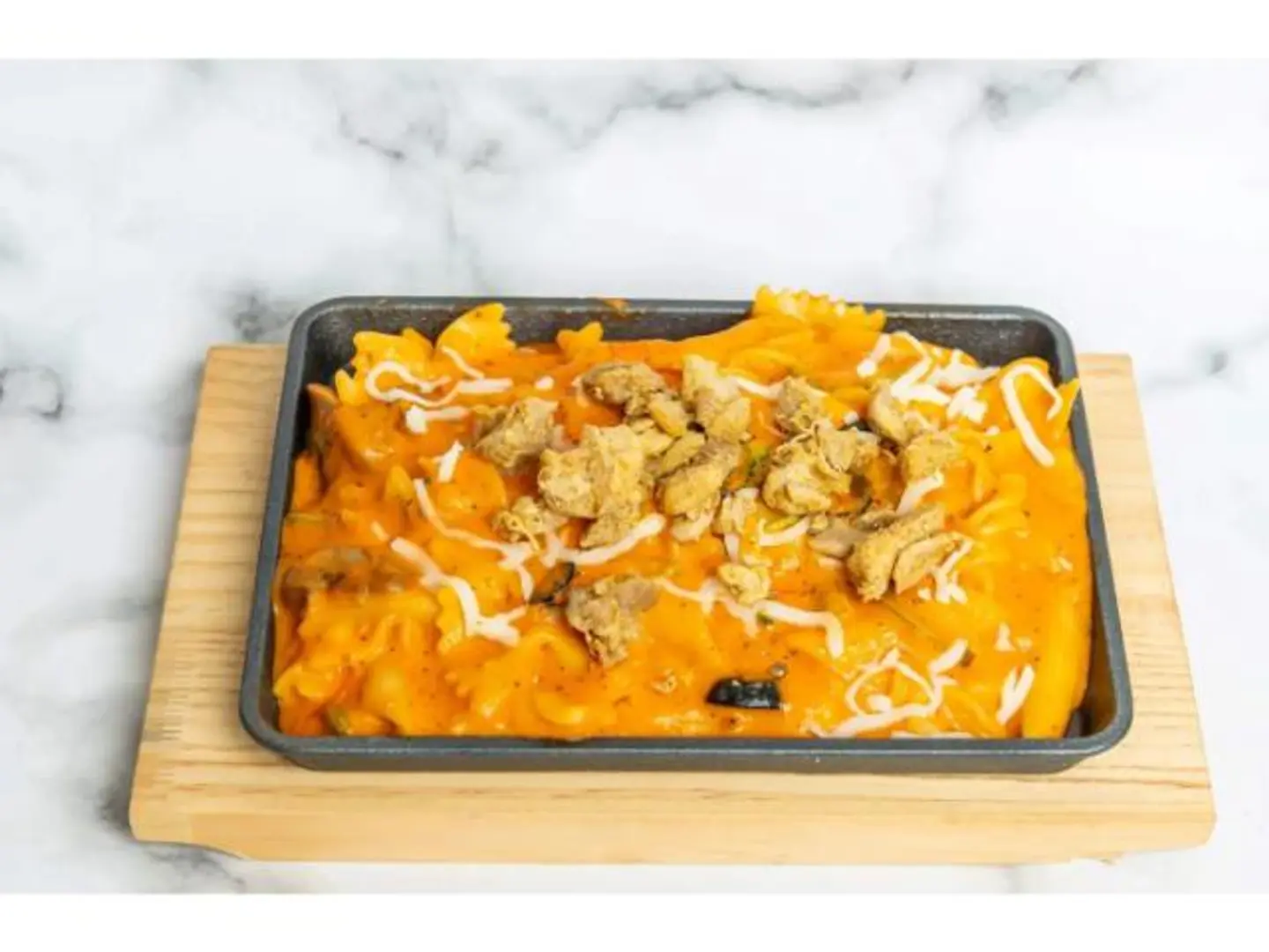 Mixed Chicken Pasta - Medium