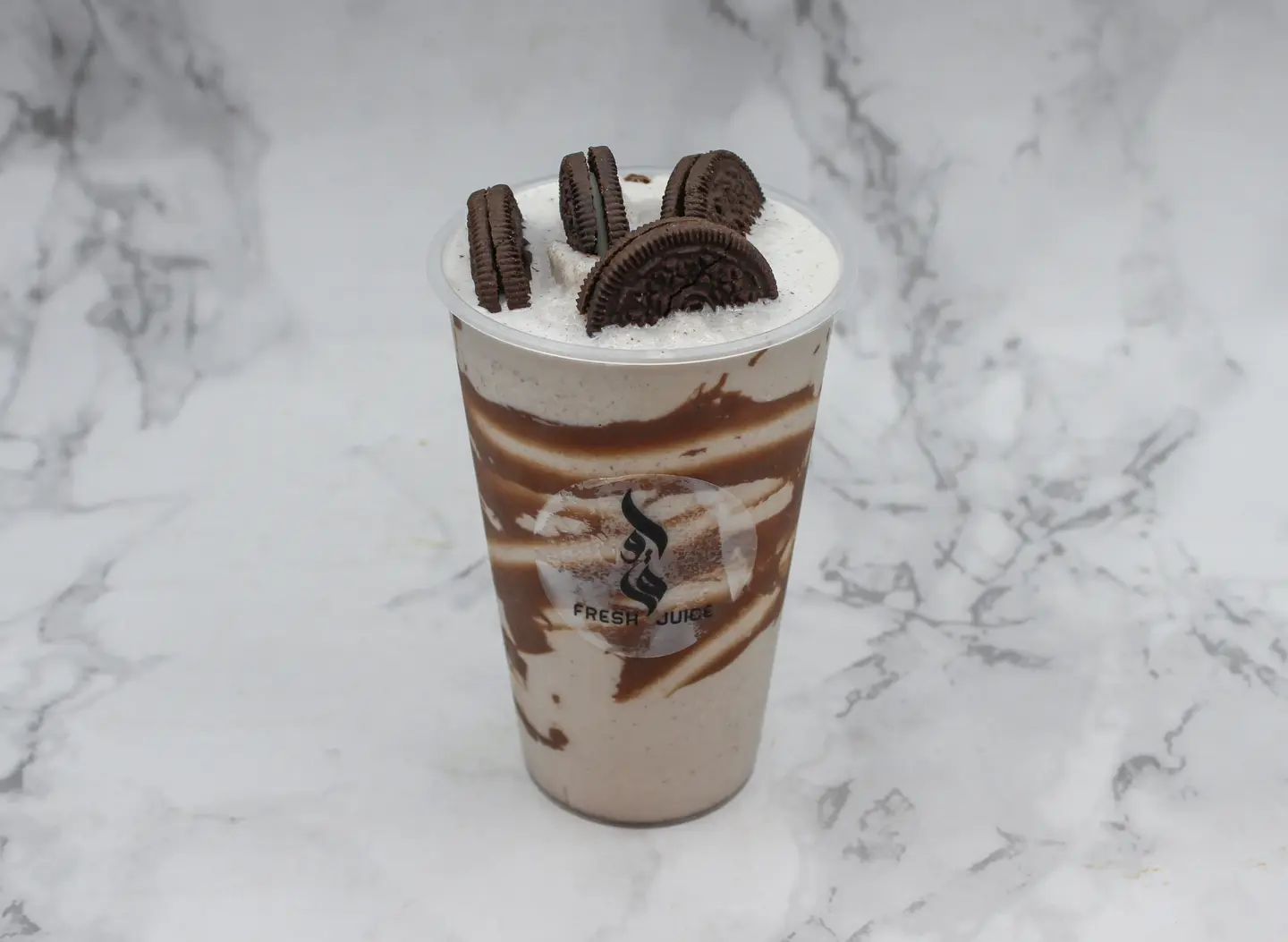 أوريو ميلك شيك - وسط